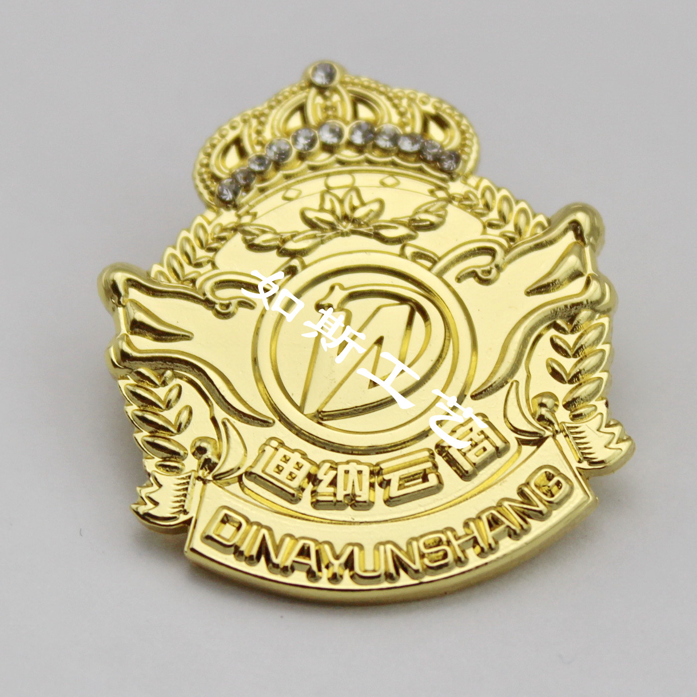 高檔立體公司logo胸章定做個性異形金屬胸牌定制鑲鉆胸章徽章定做 -